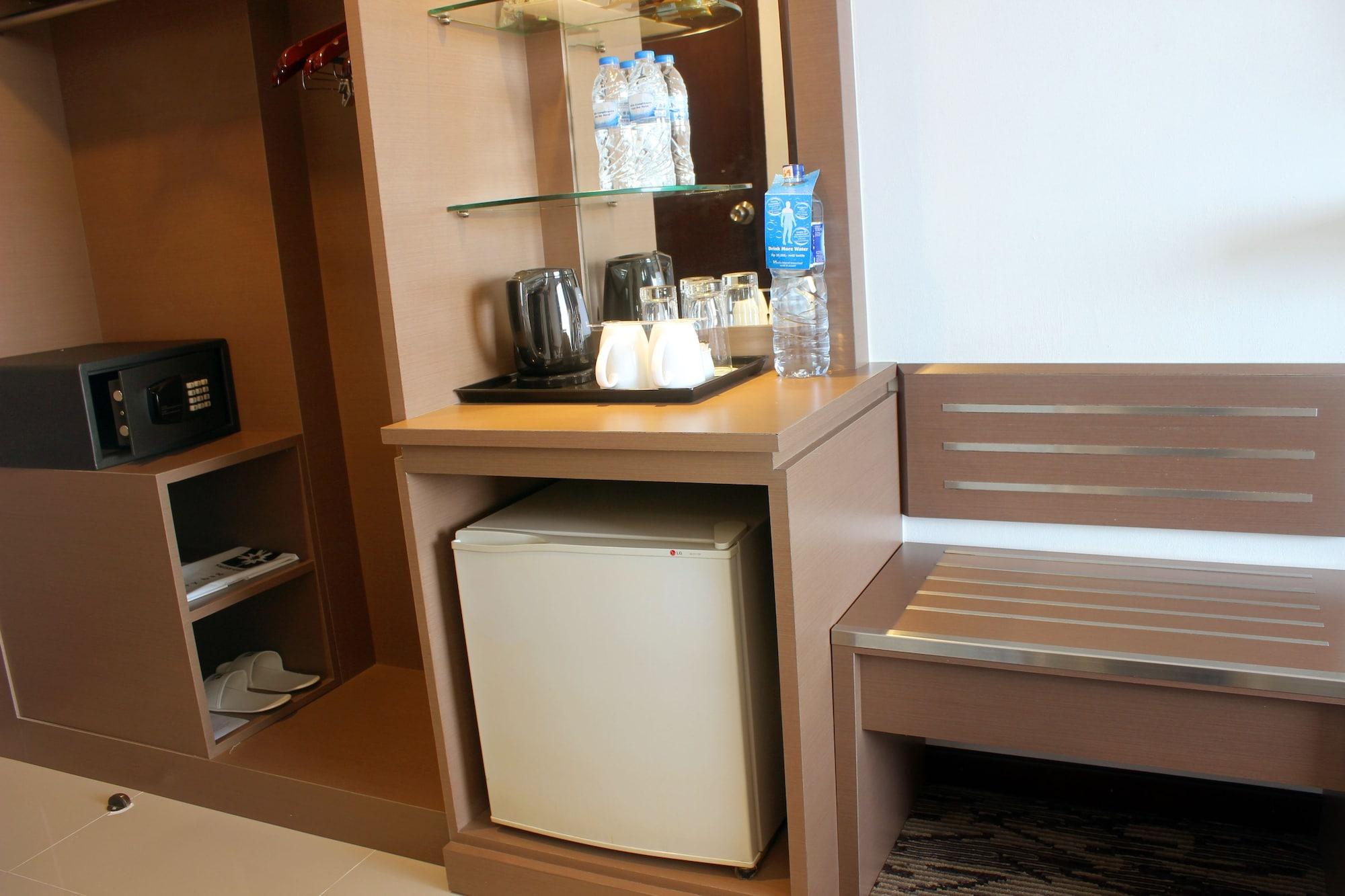 Swiss-Belinn Baloi Batam Nagoya Ngoại thất bức ảnh