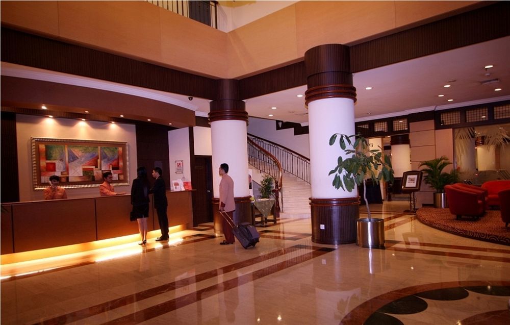 Swiss-Belinn Baloi Batam Nagoya Ngoại thất bức ảnh