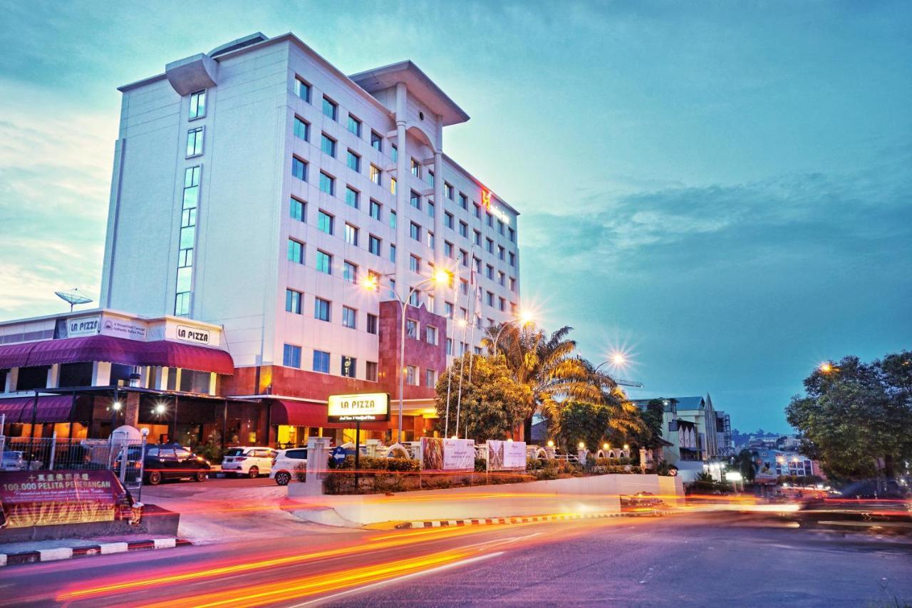 Swiss-Belinn Baloi Batam Nagoya Ngoại thất bức ảnh